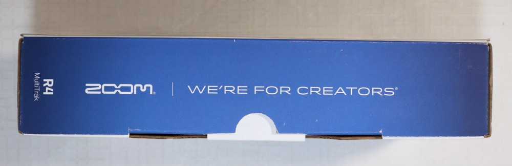 Zoom R4 MultiTrak 32-Bit Float 4-Track Portable Recorder USB Interface