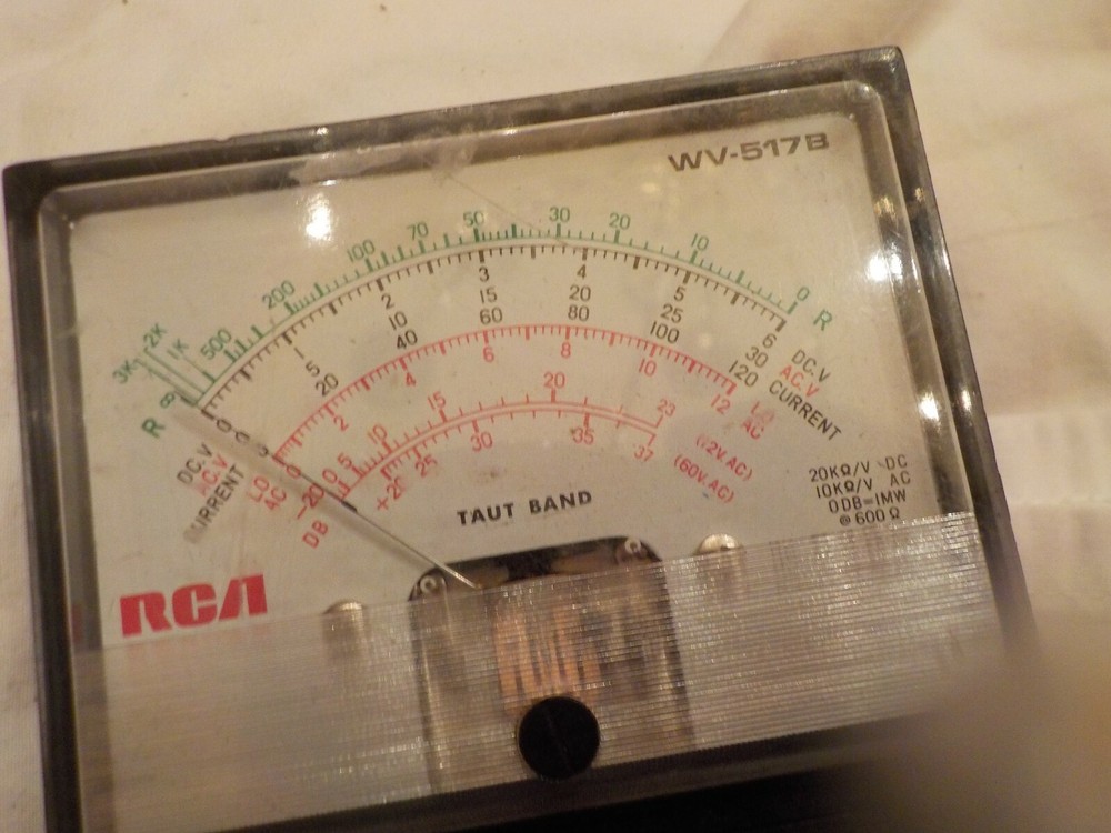 RCA Analog Multi-Meter WV-517B