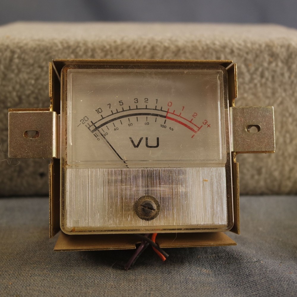 Altec 8477B Stereo Amplifier VU Meter -20 DB to +3 DB Includes Backshield