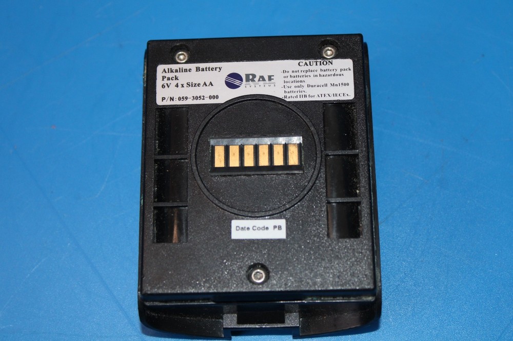 RAE Systems 059-3052-000 Alkaline battery adapter