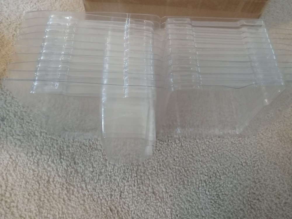 12 Pack Protector Clamshells Display Cases Hot Wheels Compatible--FREE SHIPPING!