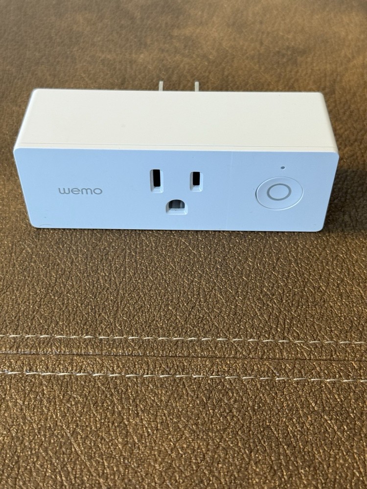 3 Smart Plugs - Amazon, TP-Link, WEMO. 1 New, 2 Used