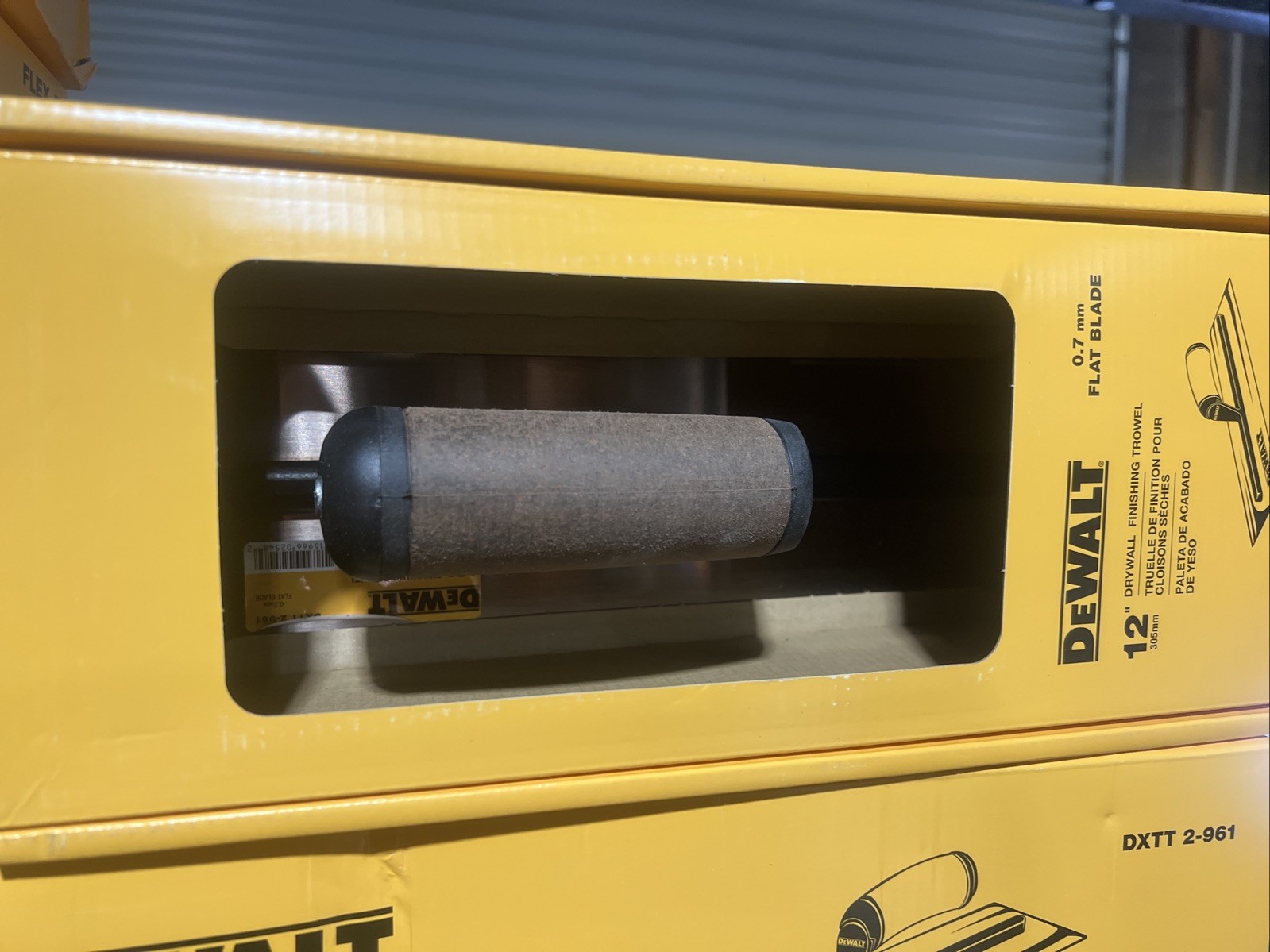 DEWALT 12" Drywall Finishing Trowel DXTT 2-961, Flat Blade 0.7mm
