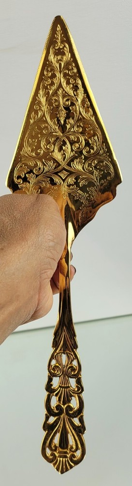 Italian Gold Carved Wedding Cake Server, Elegant Server Set, Hollowware, Scrolls