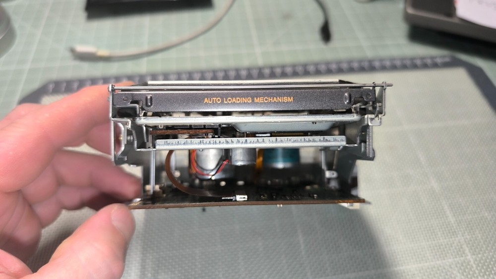 Minidisc mechanism