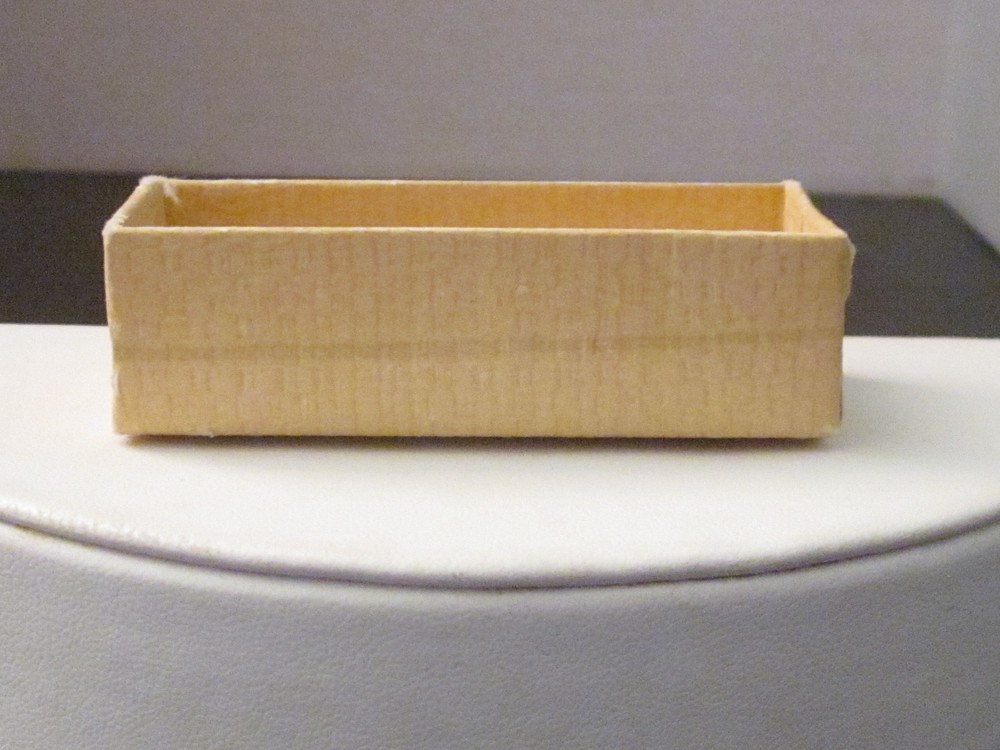 Fabergé Perfume Straw Hat Box Only,Clear Plastic Lid/cover