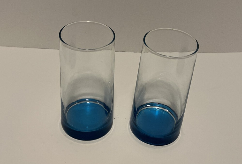 2 Clear Drinking Glasses w/ Blue Colored Bottoms