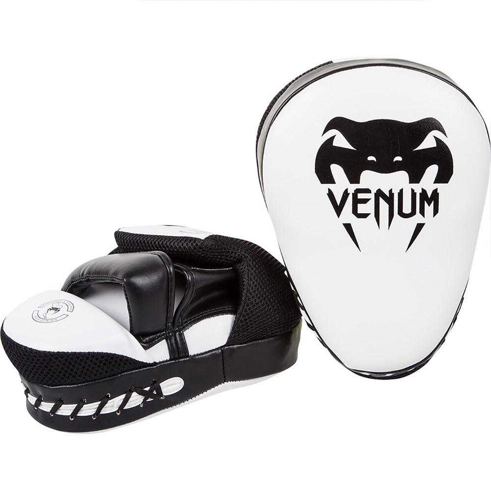 Venum Cellular Tech Focus Mitts