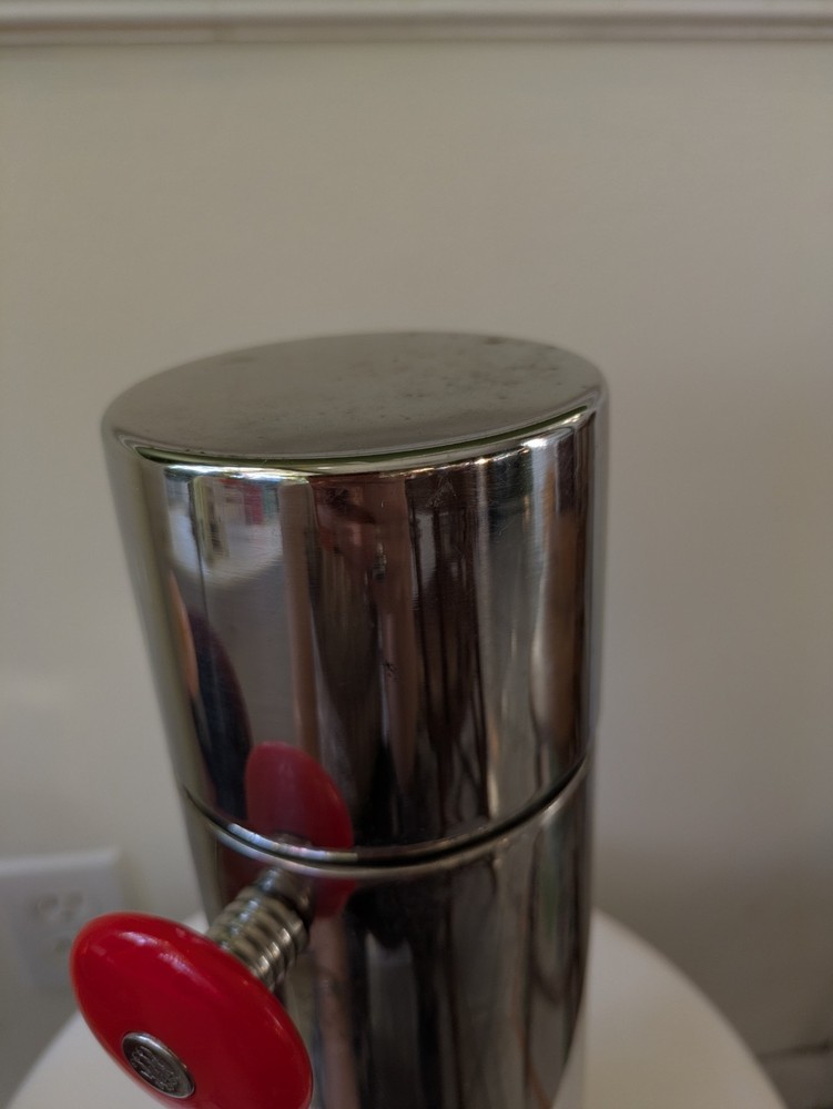Cocktail shaker "Konga Shaker" Kromex & Monkey Shoulder