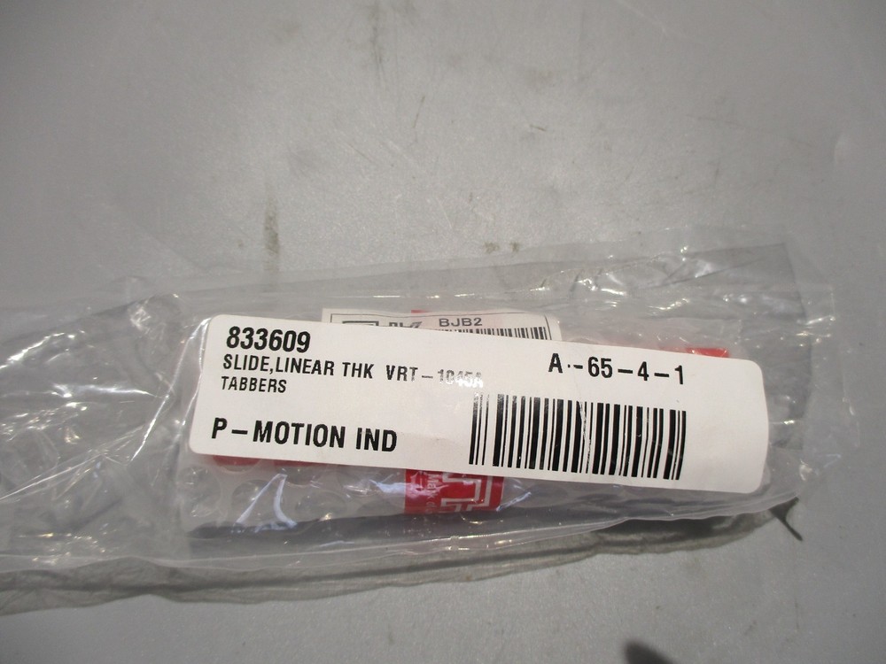NEW THK VRT1045A LINEAR SLIDE BEARING