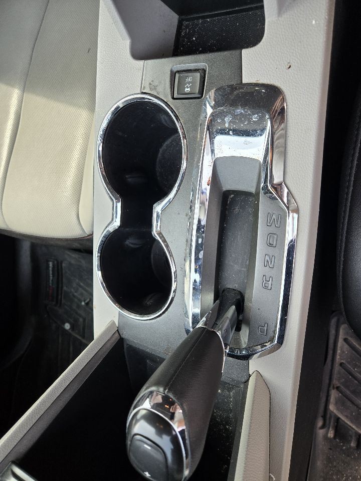 2010-2017 GMC Terrain Dash Mounted Lower 7" Display Screen