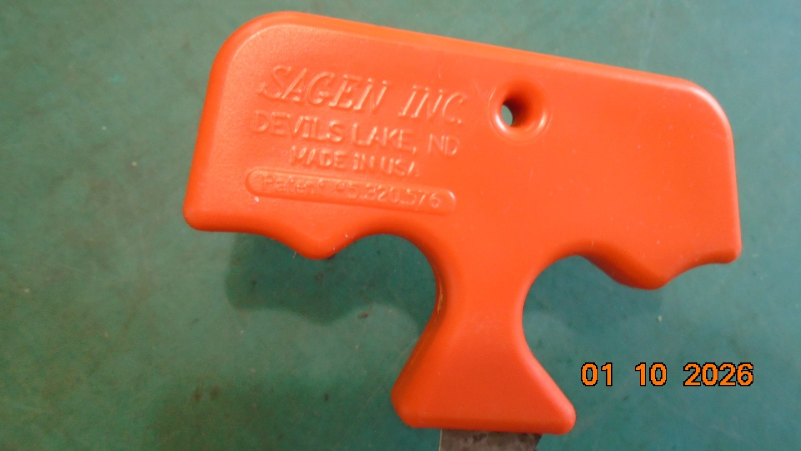 Vintage Sagen Inc. Hunting Bone Saw Rib Splitter Saw USA Camo Nylon Sheath