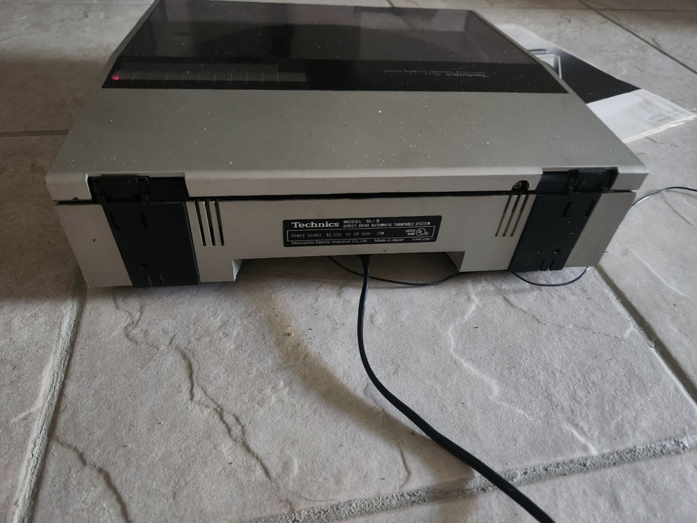 Technics SL-5 Direct DriveAutomatic Turntable (PARTS/REPAIRS ONLY)