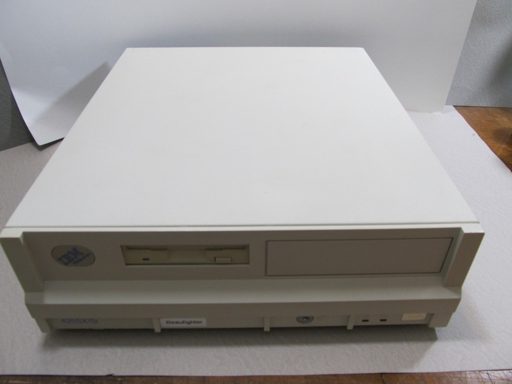 Vintage IBM PS/ValuePoint 425SX/Si Computer ****Pls Read
