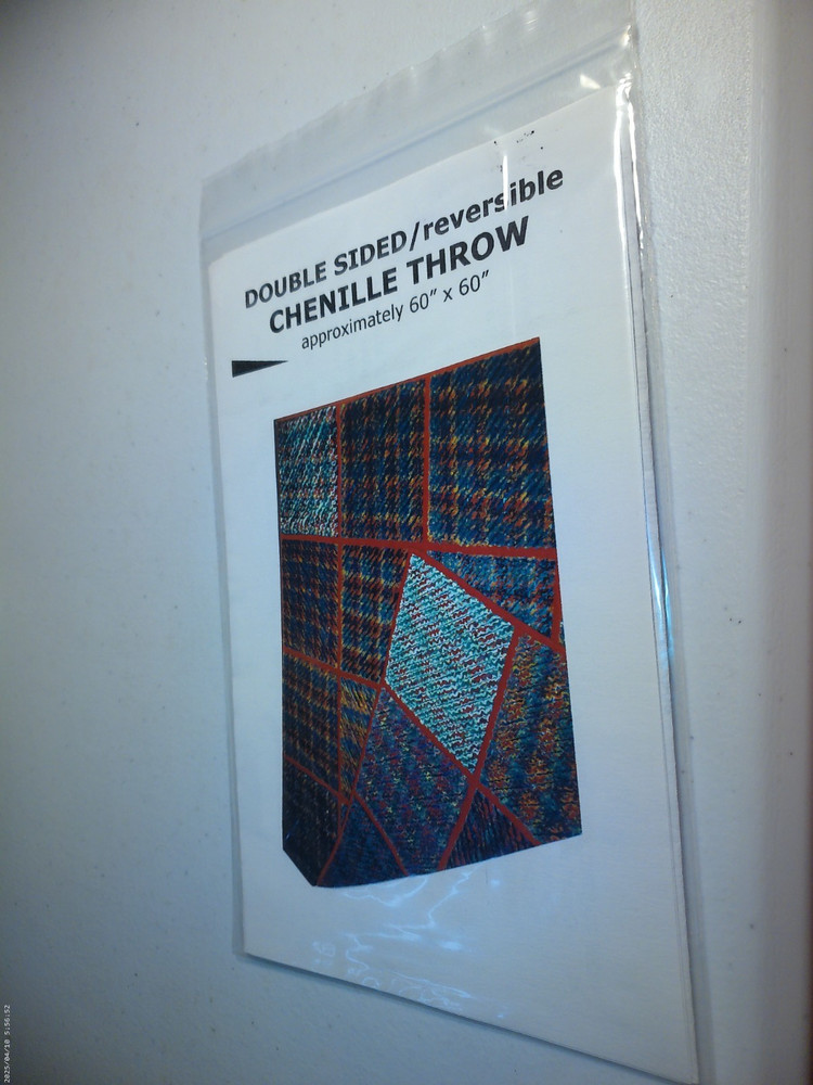 Rochelle Double Sided/ reversible Chenille Throw pattern