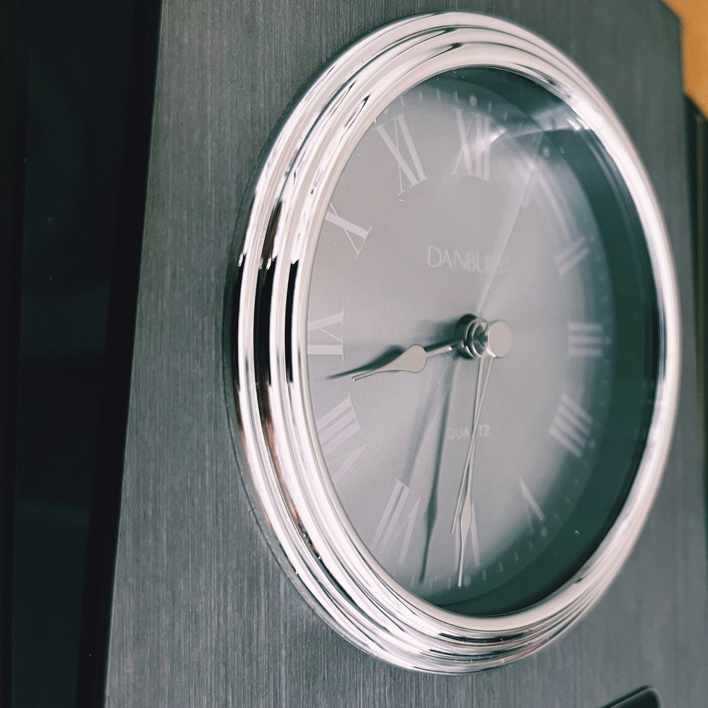UNLV Danbury Things Remembered Quartz Silver Brushed Mantle Desk Table Clock