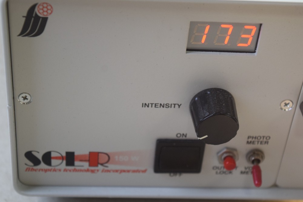 Fiberoptics Technology Incorporated SOL-R 150 DL Light Source