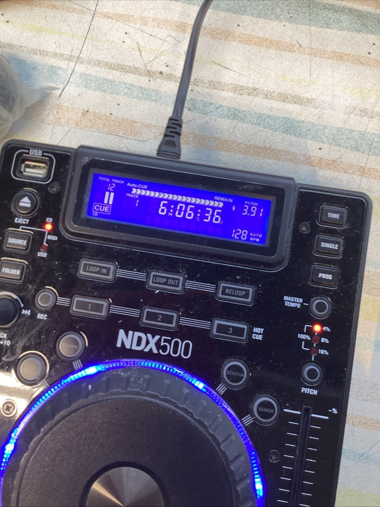 2X - Numark NDX 500 DJ USB/CD Media Player Serato Software Controller & Mic