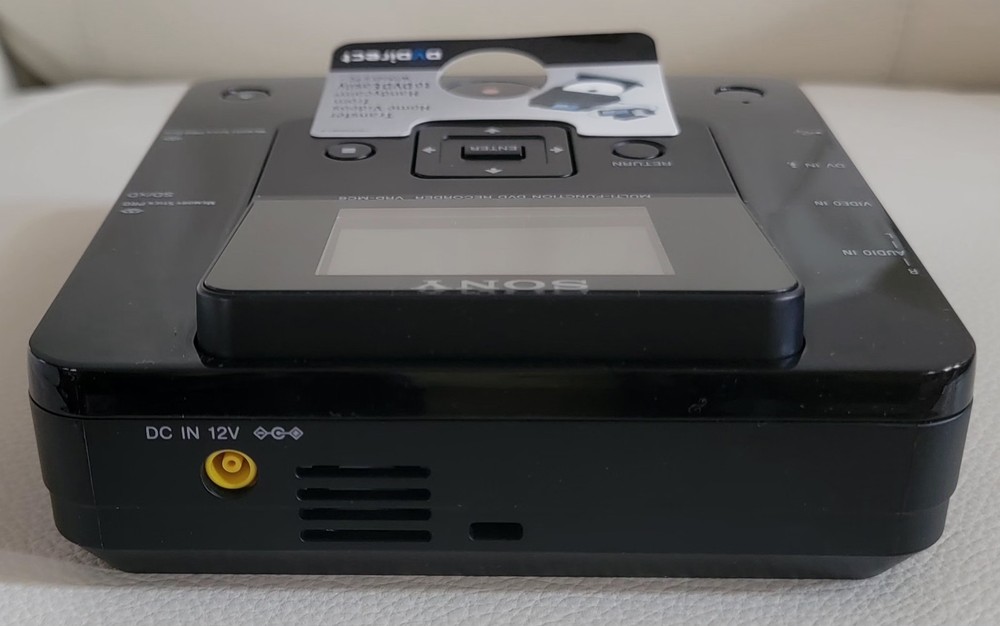 SONY DVDirect VRD-MC6 Multi-Function DVD Recorder w/ 2.7" Screen+AVCHD Recording
