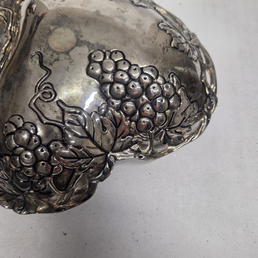 Godinger Silver Art Co Double Heart Grape Silver Plate Serving Dish Candy Nuts