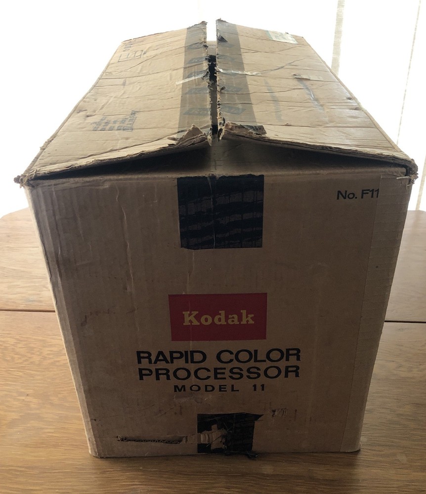 Kodak Rapid Color Processor Used For Color Darkroom Printing Working