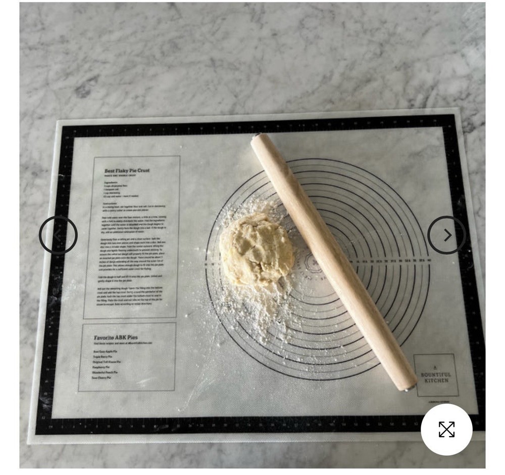 A Bountiful Kitchen Pastry Mat White