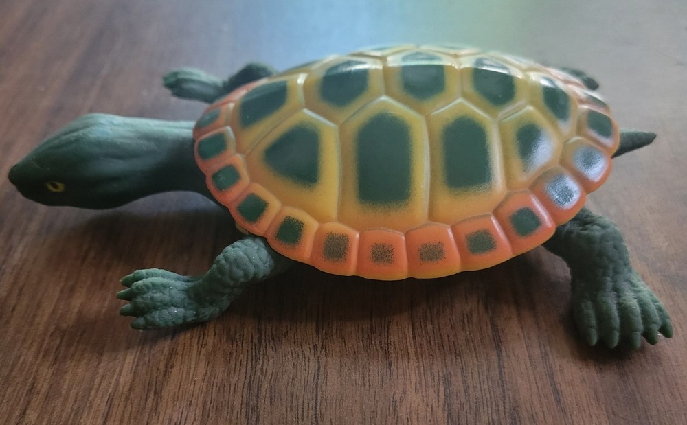 NOSTALGIC Imperial Rubber & Plastic Turtle 6 Inch Authentic Fantastic Hard Shell