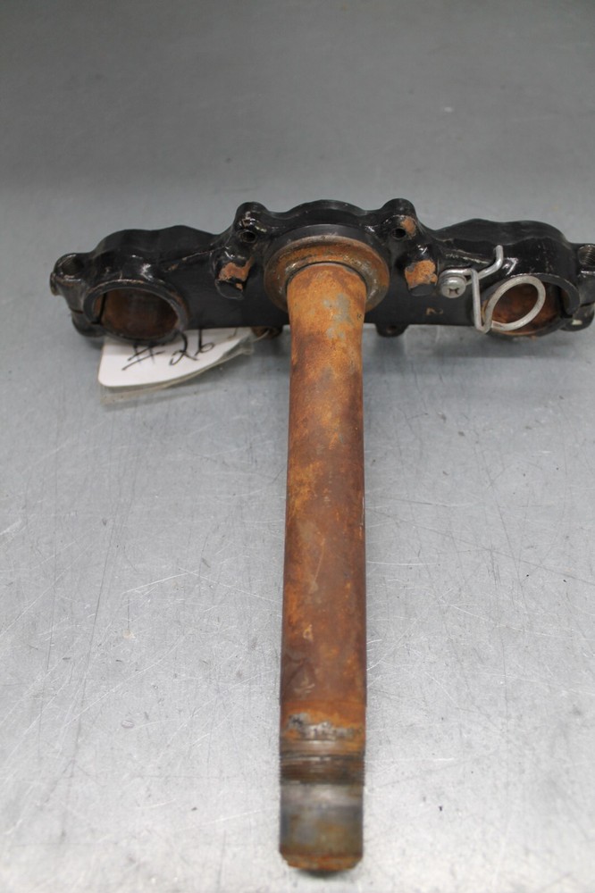 1982 Yamaha XT200 XT 200 Triple Tree Steering Stem Clamp Lower