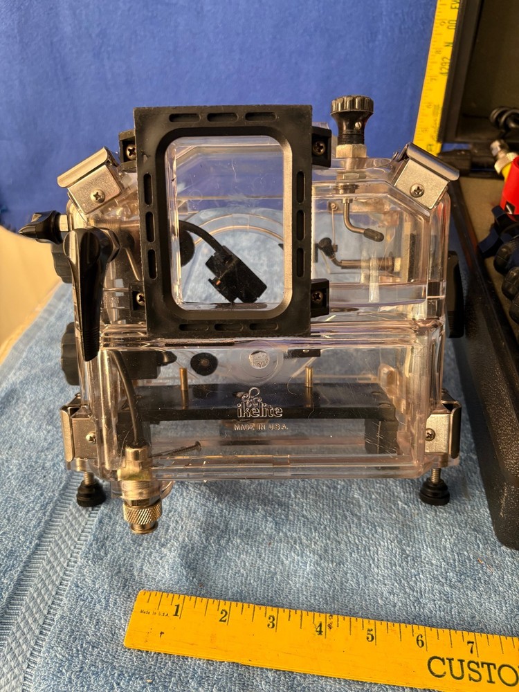 Ikelite Underwater Camera Housing