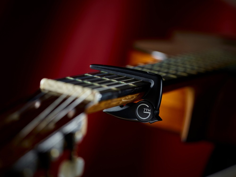 The G7th Performance 2 Capo for Classical Guitars, Black, G7P2CLBK