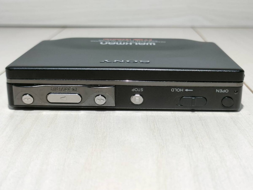 Serviced SONY WM-702