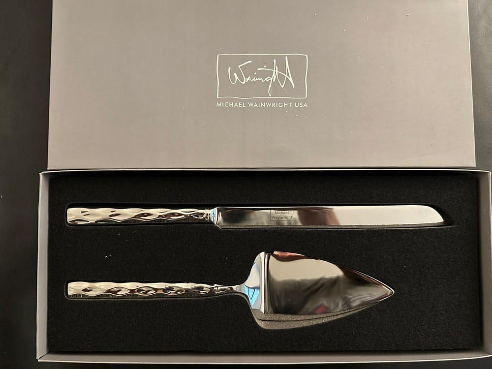 Brand New Michael Wainright True Platinum Cake Knife & Server