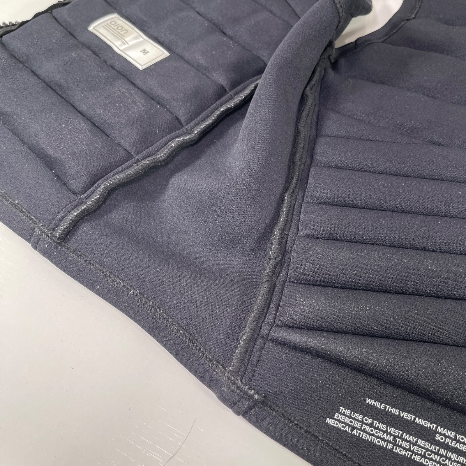 Aion Women's Tailored Fit Dynamic Resistance Workout Vest Black Medium READ