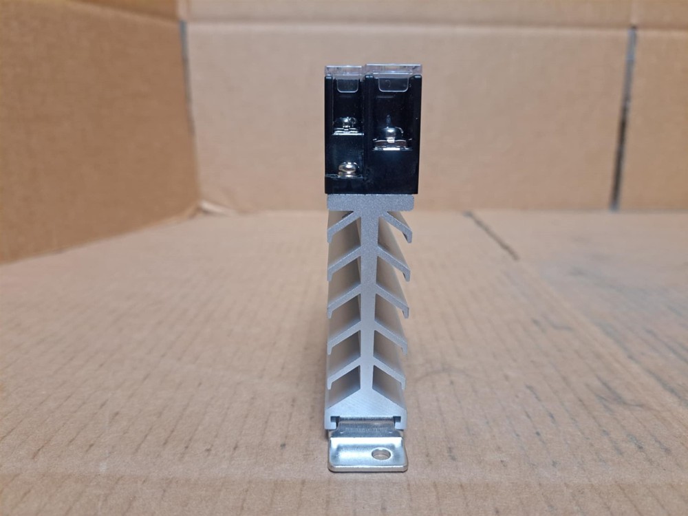 Autonics Solid State Relay Part No. SRHL1-1215