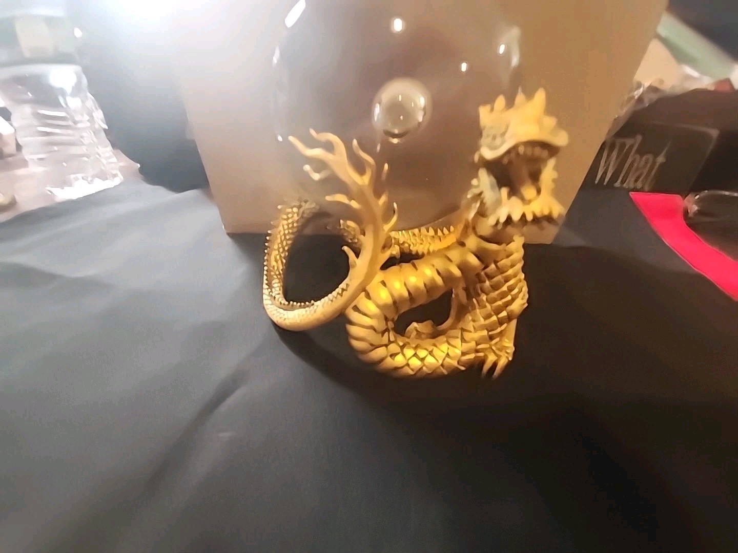 UNIQUE GOLD CHINESE DRAGON Franklin MintCrystal Ball Murano Figurine R537