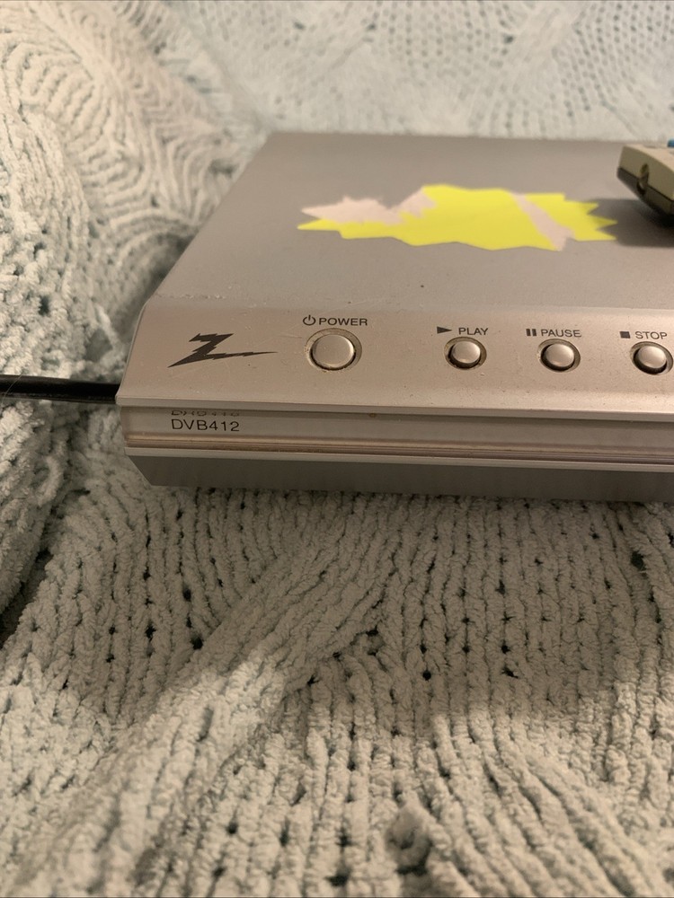 Zenith DVB412 DVD/CD Player Silver With Remote Progressive Scan