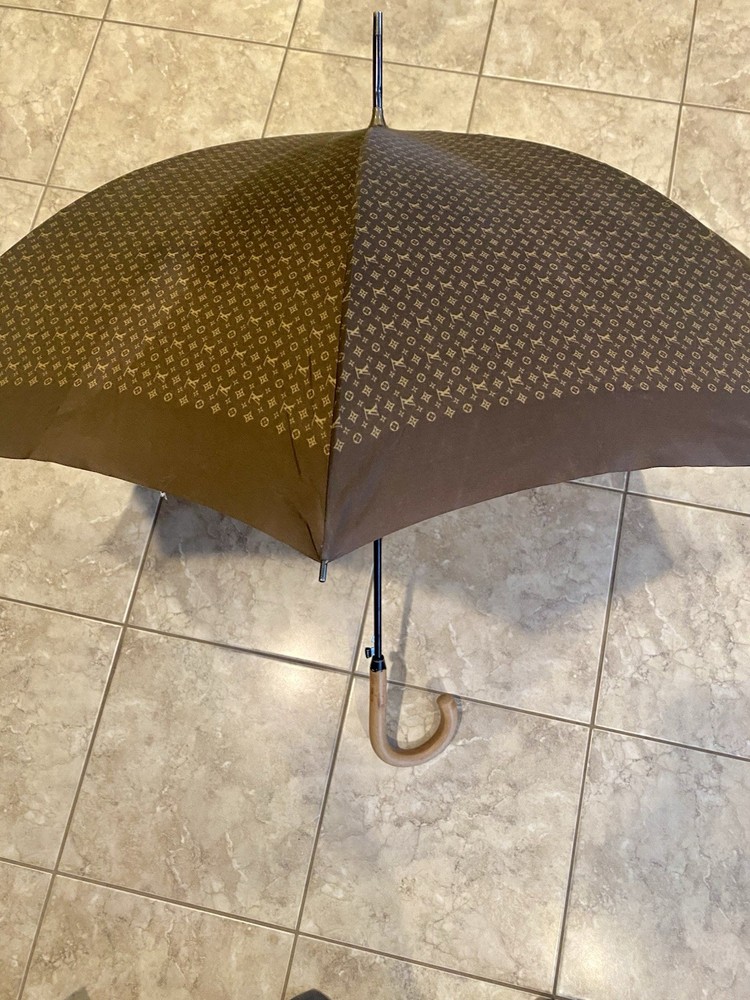 Louis Vuitton Umbrella