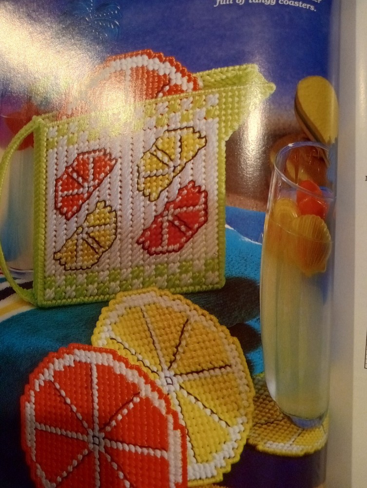 Holiday Christmas Decor Plastic Canvas Pattern Book Halloween Easter St Patrick