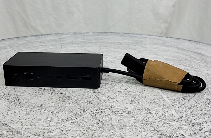 Microsoft 1917 Surface Docking Station SEE NOTES