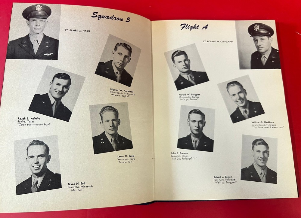 BLACKLAND ARMY AIR FIELD CLASS BOOK 44 C-ADVANCED MULTI-ENGINE