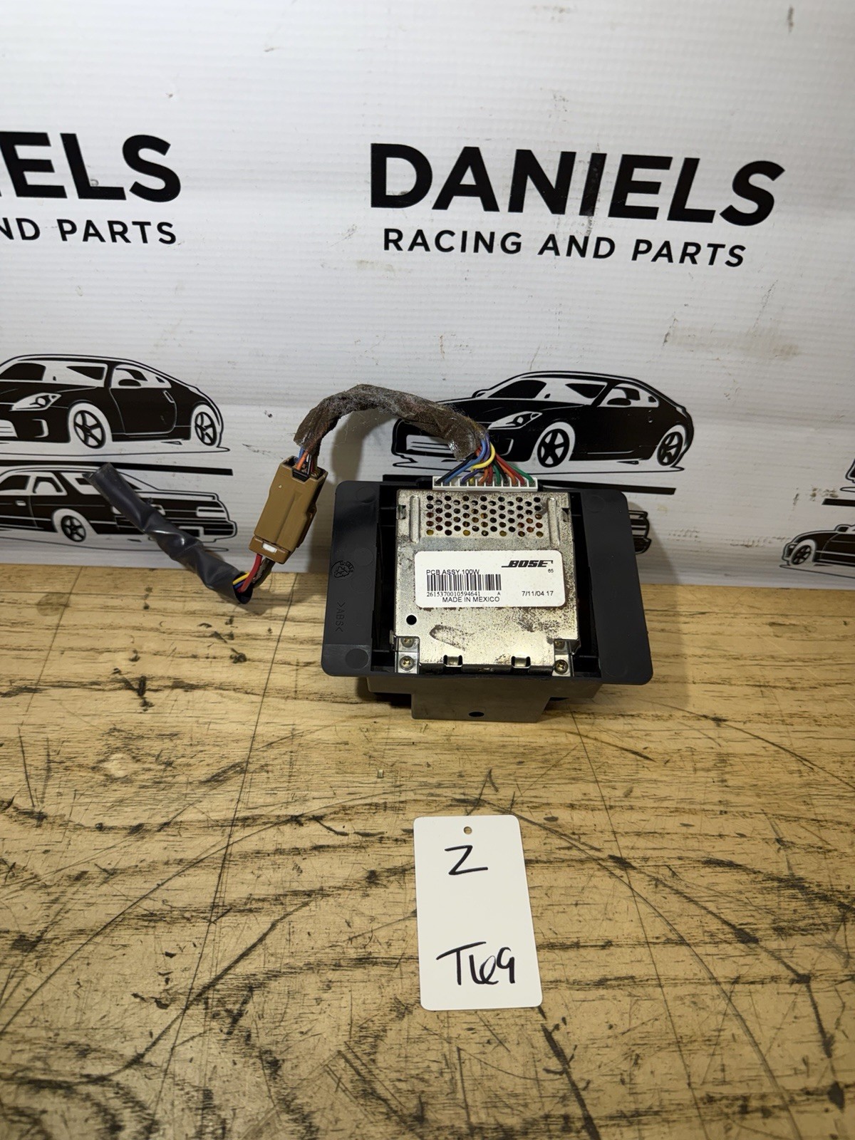 03-09 NISSAN Z33 350Z BOSE AUDIO SYSTEM AMPLIFIER AMP 28060-CF42B OEM