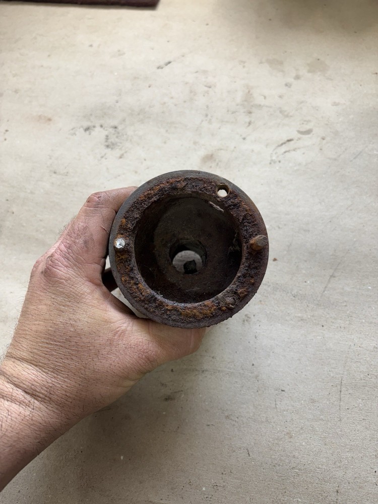 New Idea Vari-speed engine pulley