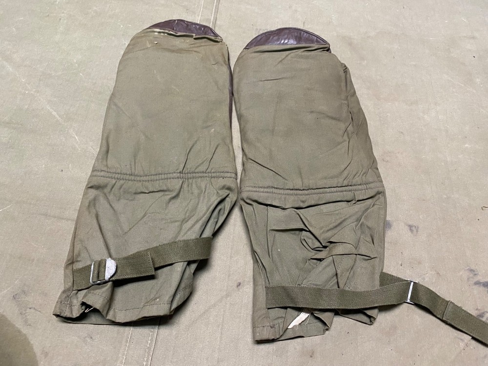 ORIGINAL WWII US ARMY AIR FORCE A-12 COLD WEATHER PILOT FLIGHT MITTENS GLOVES