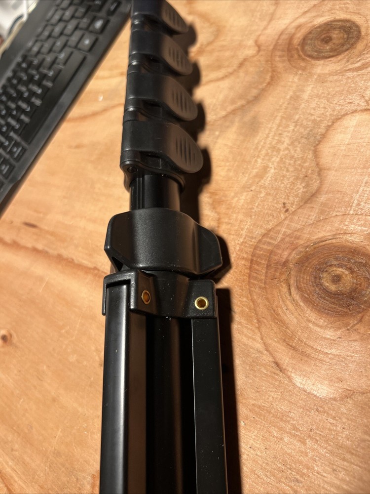 Tripod 86” Victiv Stativ