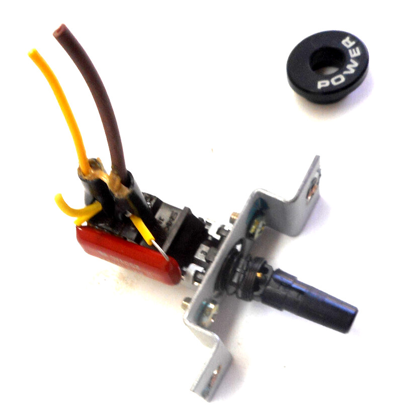 NUMARK TURNTABLE TT1400 - POWER KNOB - PARTING OUT