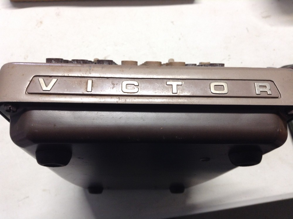 Vintage Victor Adding Subtracting Machine Brown 8 Columns