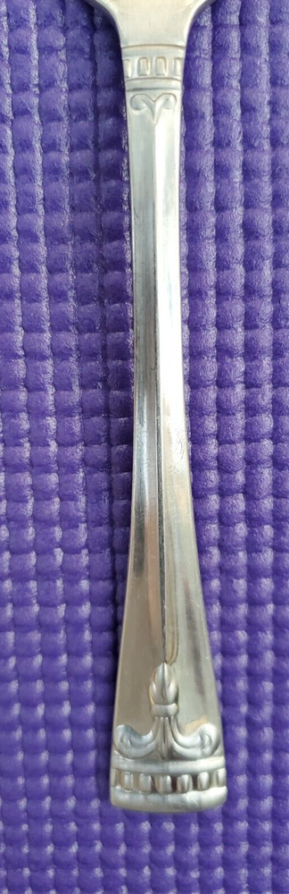 Oneida Acropolis Stainless Flatware DINNER FORK 7 1/4"