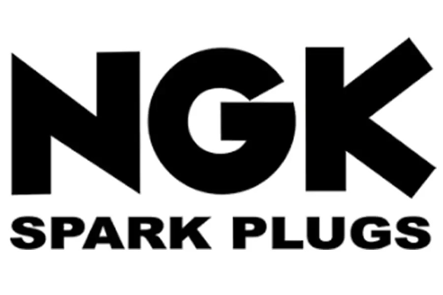 NOS NGK DR8ES-L SPARK PLUG