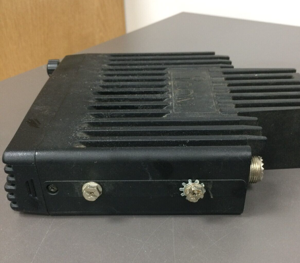 ICOM IC-F221S, UHF 440-490 MHz, 8 CH, Mount, Programming