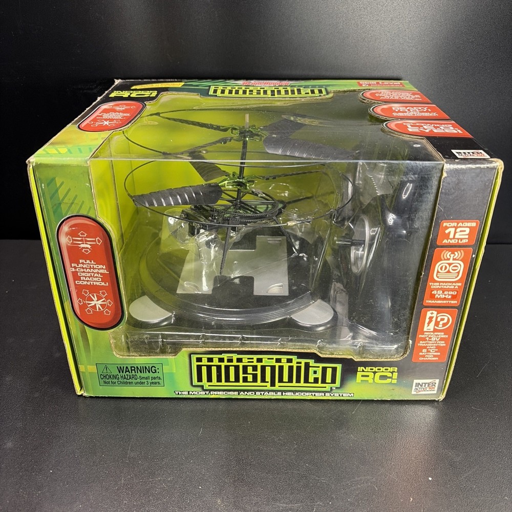RadioShack Micro Mosquito Remote Control Model Helicopter Blade Runner